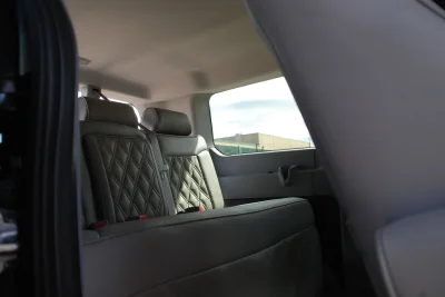 TUXEDO BLACK - 2020 FORD TRANSIT LANDMARK - Image 8 of 17