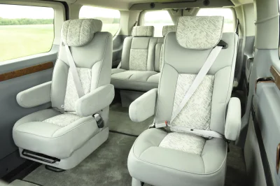 SHADOW BLACK 2 - 2020 FORD TRANSIT LANDMARK - Image 12 of 14