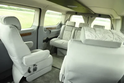 SHADOW BLACK 2 - 2020 FORD TRANSIT LANDMARK - Image 13 of 14