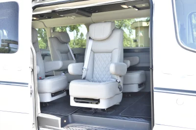 INGOT SILVER - 2020 FORD TRANSIT LANDMARK - Image 10 of 16