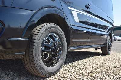 SHADOW BLACK 3 - 2020 FORD TRANSIT LANDMARK - Image 10 of 14