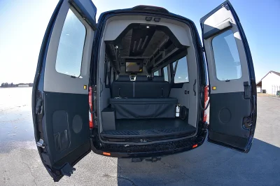 BLACK SHADOW 1 - 2020 FORD TRANSIT LIMO - Image 7 of 19