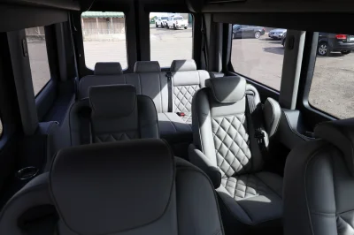 BLACK SHADOW 2 - 2020 FORD TRANSIT LIMO - Image 18 of 44