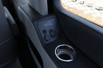 BLACK SHADOW 2 - 2020 FORD TRANSIT LIMO - Image 28 of 44