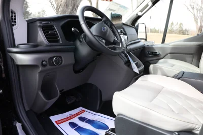 BLACK SHADOW 2 - 2020 FORD TRANSIT LIMO - Image 33 of 44