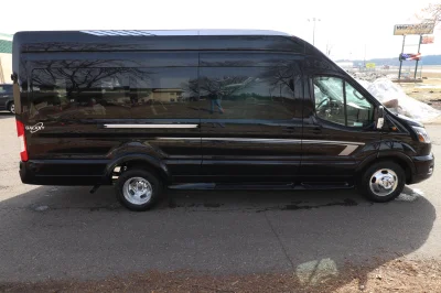 BLACK SHADOW 2 - 2020 FORD TRANSIT LIMO - Image 6 of 44