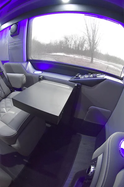 BLACK SHADOW 3 - 2020 FORD TRANSIT LIMO - Image 12 of 18