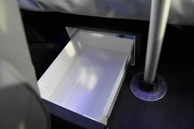 BLACK SHADOW 3 - 2020 FORD TRANSIT LIMO - Image 17 of 18