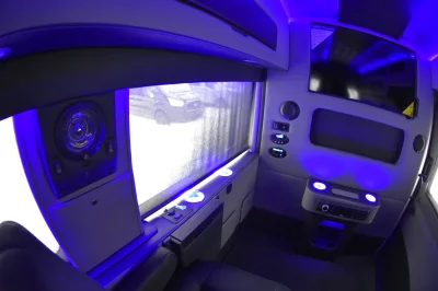 FORD TRANSIT 148 EL LUXURY LIMO PRIVATE JET ON WHEELS BY WALDOCH 9 PASSENGER PARTY WITH MEETINGS - 2020 FORD TRANSIT LIMO - Image 25 of 37