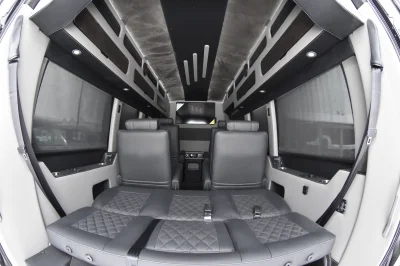 FORD TRANSIT 148 EL LUXURY LIMO PRIVATE JET ON WHEELS BY WALDOCH 9 PASSENGER PARTY WITH MEETINGS - 2020 FORD TRANSIT LIMO - Image 31 of 37