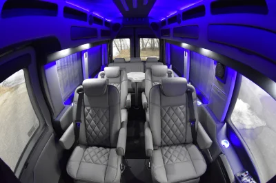 FORD TRANSIT 148 EL LIMO PASSENGER VAN DRINK AND RIDE IN MOST STATES - WALDOCH CONVERSION VAN - 2020 FORD TRANSIT LIMO - Image 12 of 59