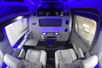 FORD TRANSIT 148 EL LIMO PASSENGER VAN DRINK AND RIDE IN MOST STATES - WALDOCH CONVERSION VAN - 2020 FORD TRANSIT LIMO - Image 13 of 59