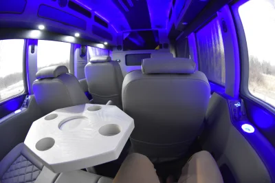 FORD TRANSIT 148 EL LIMO PASSENGER VAN DRINK AND RIDE IN MOST STATES - WALDOCH CONVERSION VAN - 2020 FORD TRANSIT LIMO - Image 25 of 59