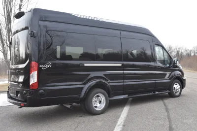 FORD TRANSIT 148 EL LIMO PASSENGER VAN DRINK AND RIDE IN MOST STATES - WALDOCH CONVERSION VAN - 2020 FORD TRANSIT LIMO - Image 4 of 59