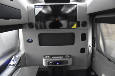 FORD TRANSIT 148 EL LIMO PASSENGER VAN DRINK AND RIDE IN MOST STATES - WALDOCH CONVERSION VAN - 2020 FORD TRANSIT LIMO - Image 40 of 59