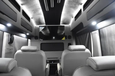 FORD TRANSIT 148 EL LIMO PASSENGER VAN DRINK AND RIDE IN MOST STATES - WALDOCH CONVERSION VAN - 2020 FORD TRANSIT LIMO - Image 44 of 59