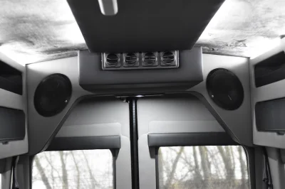 FORD TRANSIT 148 EL LIMO PASSENGER VAN DRINK AND RIDE IN MOST STATES - WALDOCH CONVERSION VAN - 2020 FORD TRANSIT LIMO - Image 56 of 59