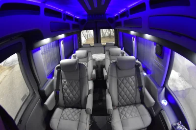 FORD TRANSIT 148 EL LIMO PASSENGER VAN DRINK AND RIDE IN MOST STATES - WALDOCH CONVERSION VAN - 2020 FORD TRANSIT LIMO - Image 10 of 59