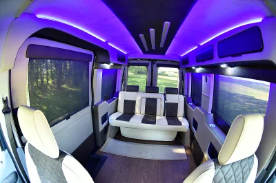 BLUE JEANS - 2020 FORD TRANSIT MOBILITY - Image 11 of 12