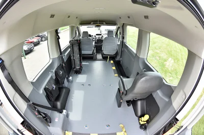 OXFORD WHITE 1 - 2020 FORD TRANSIT MOBILITY - Image 12 of 15