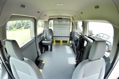 OXFORD WHITE 1 - 2020 FORD TRANSIT MOBILITY - Image 14 of 15