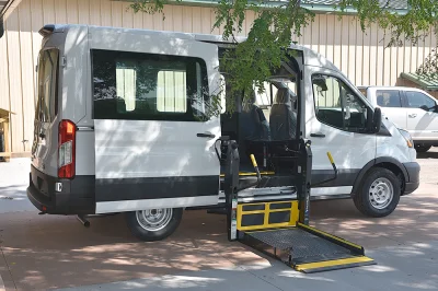 OXFORD WHITE 2 - 2020 FORD TRANSIT MOBILITY - Image 6 of 15