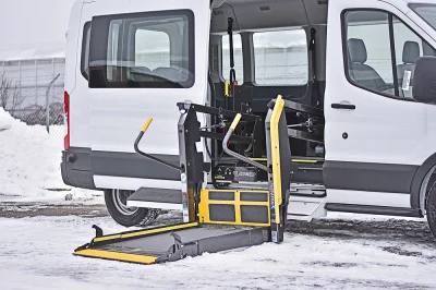 OXFORD WHITE III - 2020 FORD TRANSIT MOBILITY - Image 10 of 17