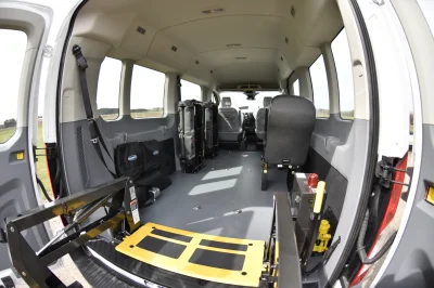 OXFORD WHITE - 2020 FORD TRANSIT MOBILITY - Image 15 of 23