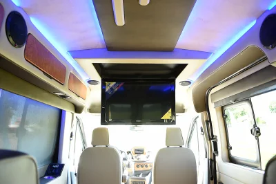 FORD TRANSIT CONVERSION VAN 7 PASSENGER MOBILITY READY LUXURY VAN BY WALDOCH TRAVEL - 2020 FORD TRANSIT MOBILITY - Image 15 of 16