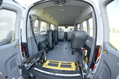 OXFORD WHITE II - 2020 FORD TRANSIT MOBILITY - Image 12 of 16