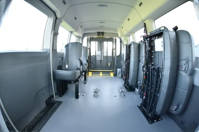 OXFORD WHITE II - 2020 FORD TRANSIT MOBILITY - Image 14 of 16