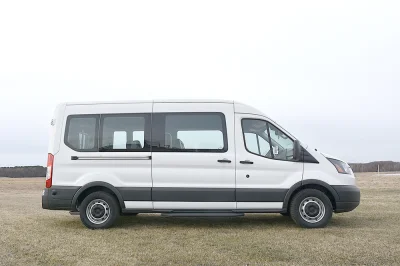 OXFORD WHITE IV - 2020 FORD TRANSIT MOBILITY - Image 2 of 11
