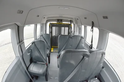 OXFORD WHITE IV - 2020 FORD TRANSIT MOBILITY - Image 5 of 11