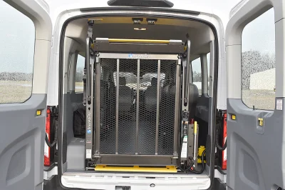 OXFORD WHITE IV - 2020 FORD TRANSIT MOBILITY - Image 7 of 11