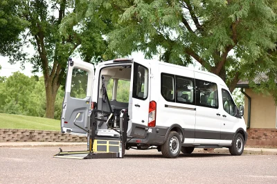 OXFORD WHITE VII - 2020 FORD TRANSIT MOBILITY - Image 14 of 15