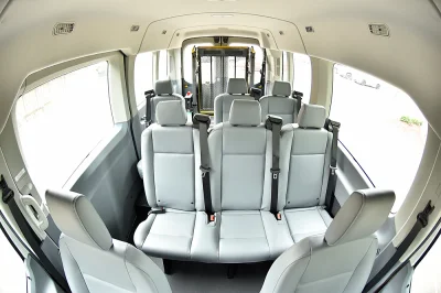 OXFORD WHITE VII - 2020 FORD TRANSIT MOBILITY - Image 7 of 15