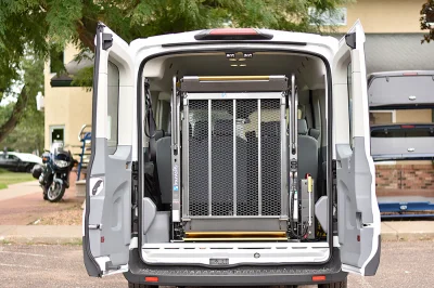 OXFORD WHITE VII - 2020 FORD TRANSIT MOBILITY - Image 9 of 15