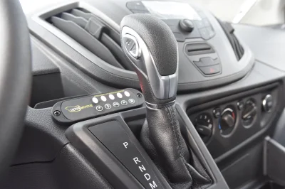 FORD TRANSIT 148 EL WHITE MOBILITY FLEET VAN PASSENGER ADA - 2020 FORD TRANSIT MOBILITY - Image 11 of 28