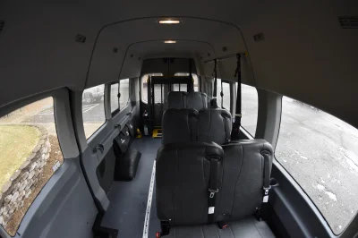 FORD TRANSIT 148 EL WHITE MOBILITY FLEET VAN PASSENGER ADA - 2020 FORD TRANSIT MOBILITY - Image 24 of 28