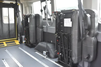 FORD TRANSIT 148 EL WHITE MOBILITY FLEET VAN PASSENGER ADA - 2020 FORD TRANSIT MOBILITY - Image 5 of 28
