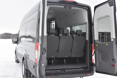 SHADOW BLACK 1 - 2020 FORD TRANSIT SHUTTLE - Image 28 of 28