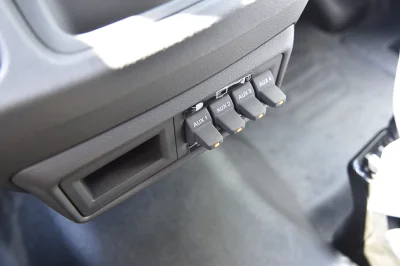 2021 FORD TRANSIT 148 MEDIUM ROOF GALAXY 9 PASSENGER BLACK WITH BLACK INTERIOR - 2021 FORD TRANSIT GALAXY - Image 19 of 39