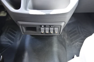 2021 FORD TRANSIT 148 MEDIUM ROOF GALAXY 9 PASSENGER BLACK WITH BLACK INTERIOR - 2021 FORD TRANSIT GALAXY - Image 20 of 39