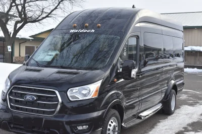2021 FORD TRANSIT 148 HIGH ROOF LANDMARK 7-11 PASSENGER LUXURY CONVERSION VAN - BLACK - 2021 FORD TRANSIT LANDMARK - Image 5 of 9