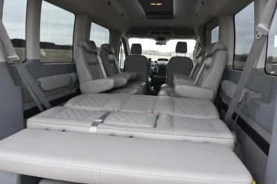 LANDMARK 9 PASSENGER LUXURY 148 MEDIUM ROOF FORD TRANSIT BY WALDOCH SILVER EXTERIOR AND GRAPHITE SEATING - 2021 FORD TRANSIT LANDMARK - Image 13 of 37