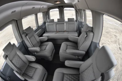 LANDMARK 9 PASSENGER LUXURY 148 MEDIUM ROOF FORD TRANSIT BY WALDOCH SILVER EXTERIOR AND GRAPHITE SEATING - 2021 FORD TRANSIT LANDMARK - Image 27 of 37