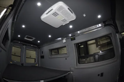 FORD TRANSIT CUSTOM CAMPER VAN 148 MEDIUM ROOF BY WALDOCH - 2022 FORD TRANSIT CAMPER - Image 18 of 34