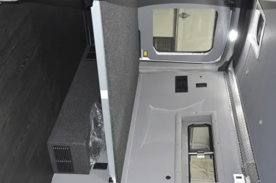 FORD TRANSIT CUSTOM CAMPER VAN 148 MEDIUM ROOF BY WALDOCH - 2022 FORD TRANSIT CAMPER - Image 4 of 34