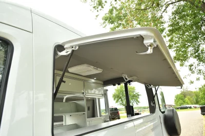 CUSTOM FORD TRANSIT 148 MEDIUM ROOF SIDE CUT OUT FOR ANYTHING YOU NEED BY WALDOCH SHOW VAN DISPLAY - 2022 FORD TRANSIT CUSTOM - Image 42 of 85