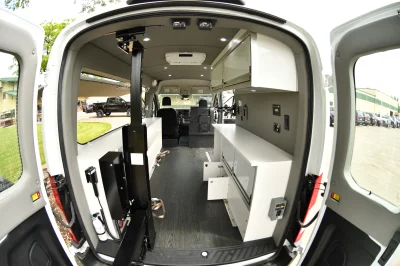 CUSTOM FORD TRANSIT 148 MEDIUM ROOF SIDE CUT OUT FOR ANYTHING YOU NEED BY WALDOCH SHOW VAN DISPLAY - 2022 FORD TRANSIT CUSTOM - Image 46 of 85